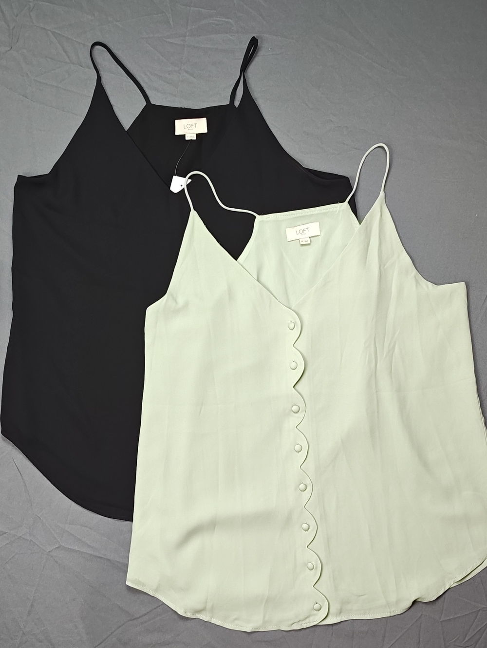 LOFT Mint Green Scallop-Button & Black V-Neck Lined Camisole Set Size Medium